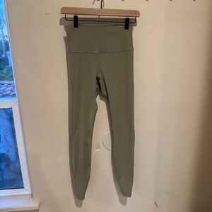 Women’s Lululemon Light Green High-Waisted Leggings